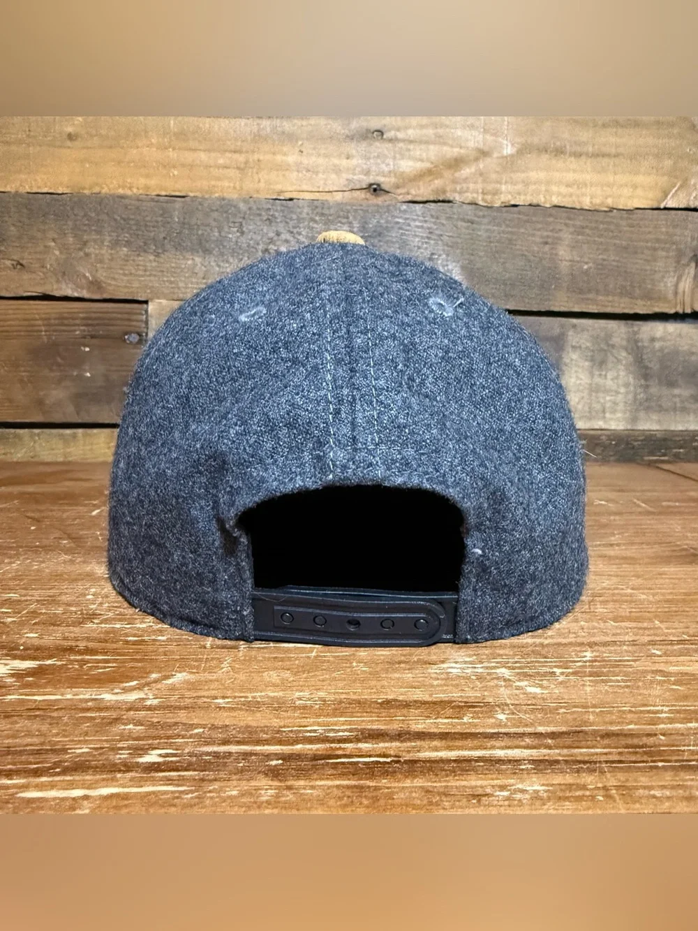 Knuckleheads Little Threads Size XS Small Snapback Hat Ball Cap Gray Brown Suede